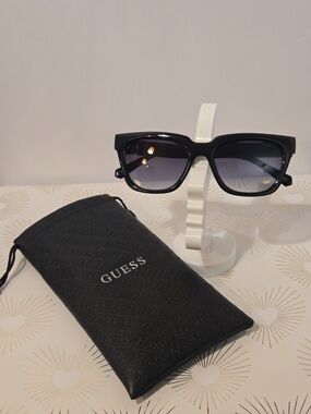 GUESS Black Gradient Lens Women's Sunglasses